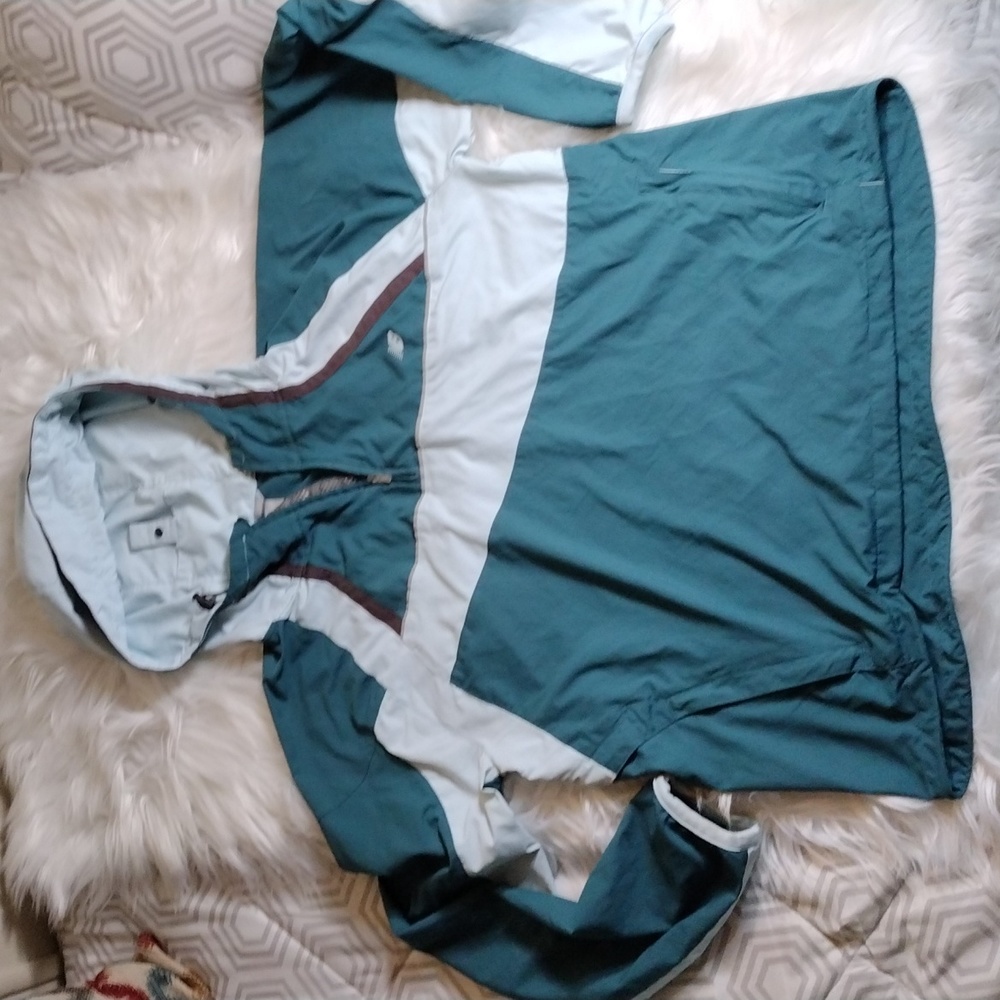 New Balance 1/4 zip pullover light windbreaker sz M